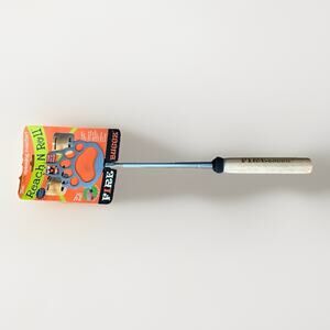 Firebuggz Reach N Roll Paw Print Roaster Telescoping Campfire Stick New